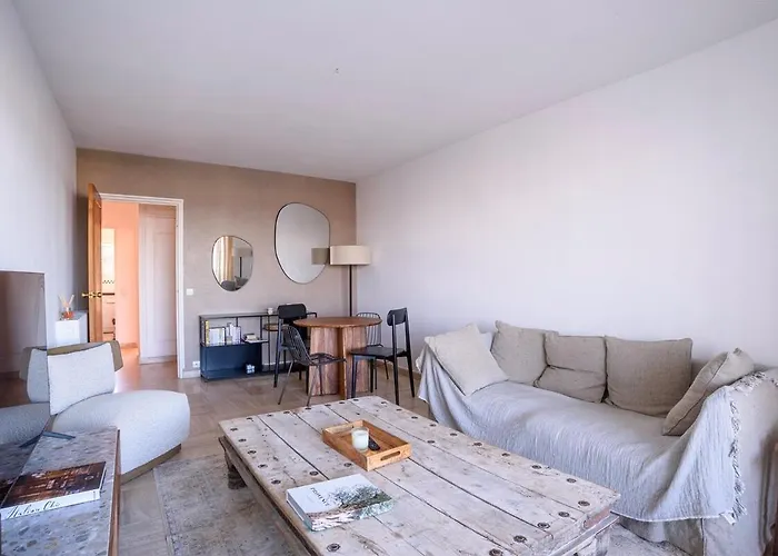 Beautiful Overlooking The Golden Islands